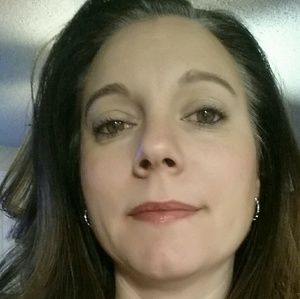 Meet your Posher, Manda